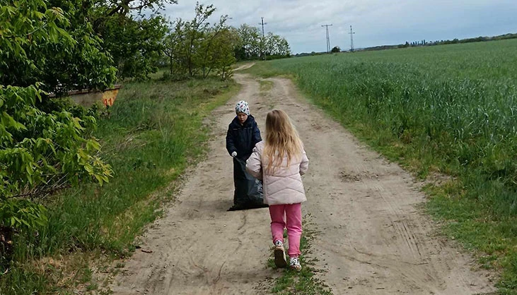 2024 - "Föld Napja" - Önkéntes szemétszedés Halásztelken