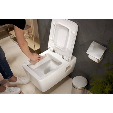 Hansgrohe EeluPura Original Q wc-szett, fali rögzítésű WC 540, AquaChannel flush, SmartClean, és fedél SoftClose,