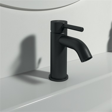 Ideal Standard  Ceraline mosdócsaptelep lefolyógarnitúrával, Silk Black