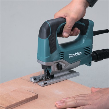 Makita dekopírfűrész 650 W, 90 mm